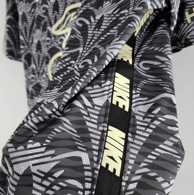 Chelsea Black And White Special Edition Men's Jersey