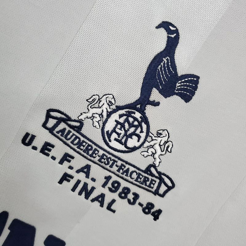 Tottenham Retro Jersey 83/84 - Mens