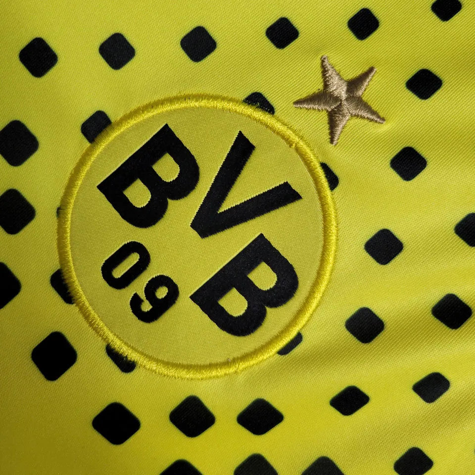 Borussia Dortmund 2011/2012 Retro Home Kit - Mens