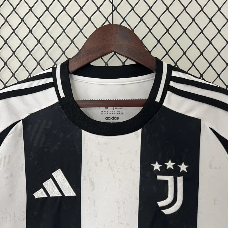 Juventus 24/25 Home Jersey - Men's